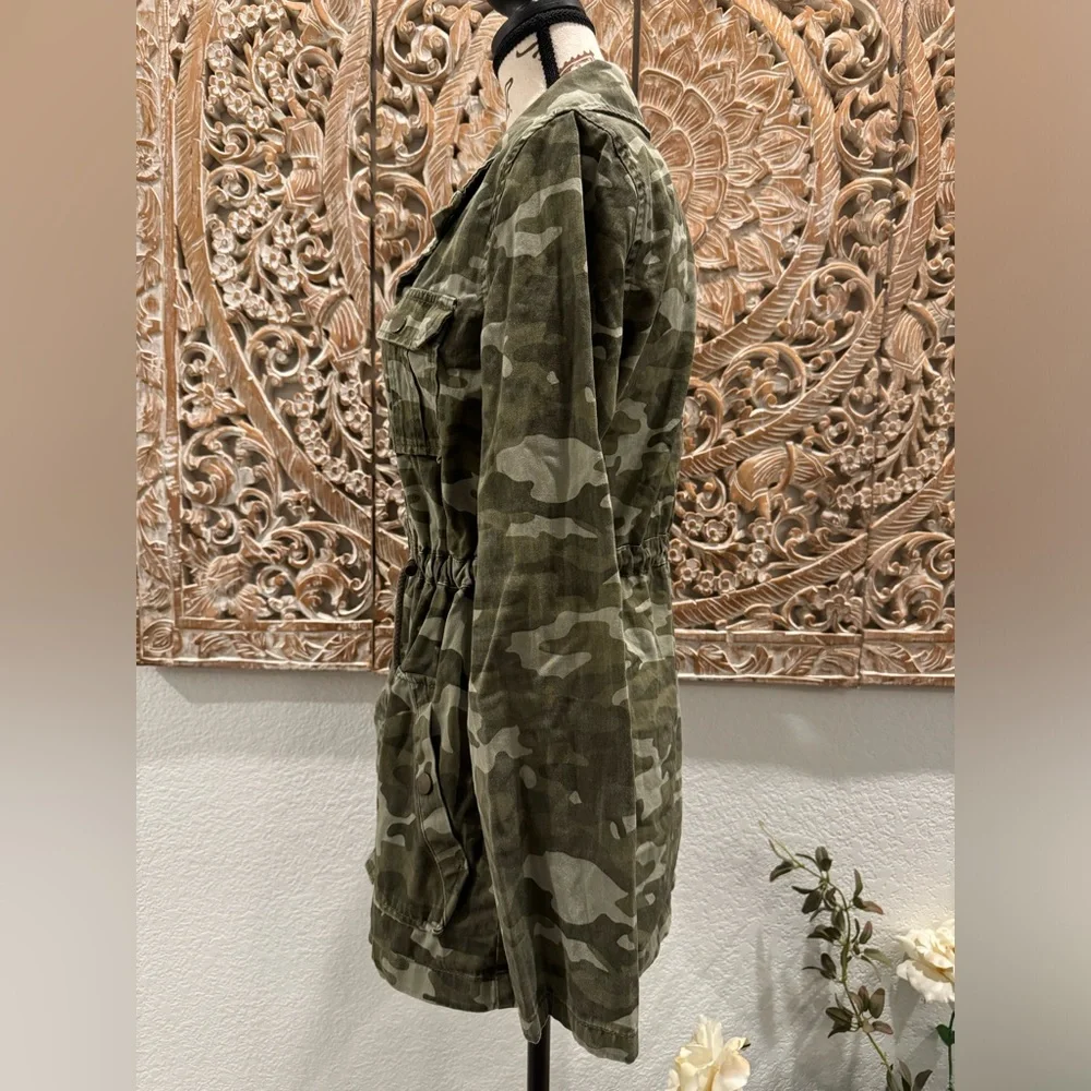 Arizona Jean Company Camo Button Down Utility Jacket- size S - Picture 4 of 9